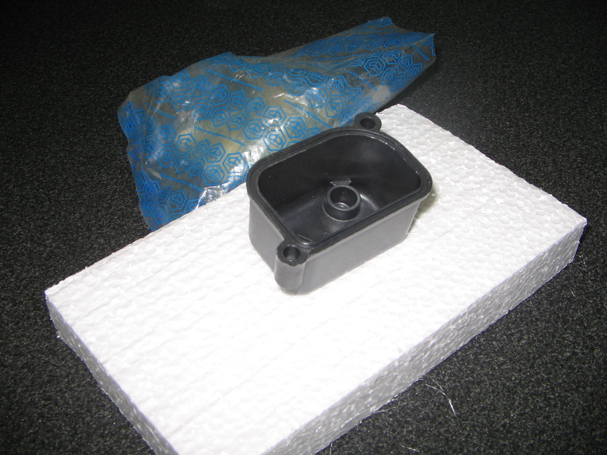 PIAGGIO SI VASCHETTA CARBURATORE N,911